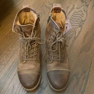 Steve Madden military boots | CHARLIE